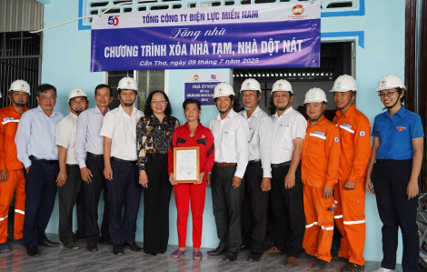 EVNSPC chung tay xóa nhà tạm, nhà dột nát ở các tỉnh phía Nam