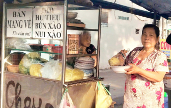 Phụ nữ phường Long Trường giúp nhau vượt khó, sống vui khỏe