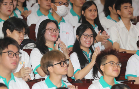 Chuyên gia an ninh mạng chỉ chiêu giúp sinh viên nhận diện thông tin giả