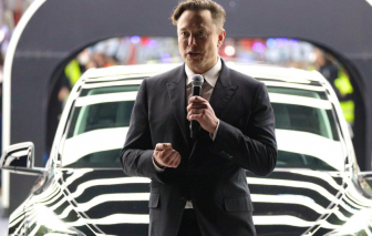 Ông Elon Musk chính thức được trả lương... 1.000 tỉ USD