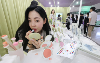 Hàn Quốc thiệt hại 15 triệu USD do mỹ phẩm giả trong 9 tháng đầu năm 2025