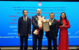 Họp mặt kỷ niệm Cách mạng Tháng Mười và vun đắp tình hữu nghị Việt – Nga