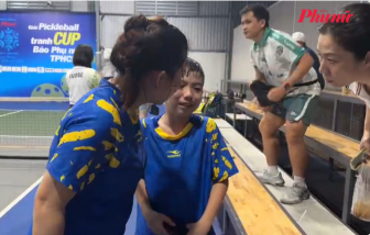 VĐV nhí bật khóc giữa chung kết vì sợ trời mưa lớn