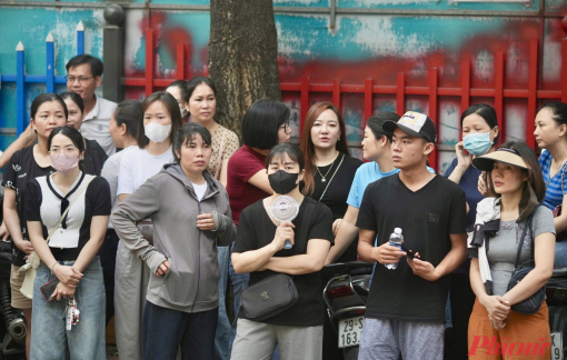 Áp lực học hành của con: Phụ huynh không muốn, nhưng khó thoát