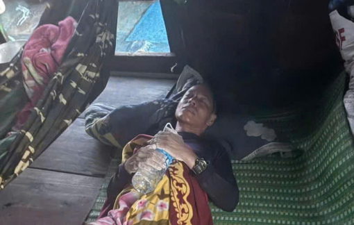 Người cuối cùng trong số 3 người ở Lý Sơn bị cuốn trôi trong bão đã được cứu