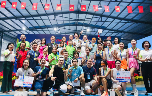 Giải Pickleball Báo Phụ nữ TPHCM 2025: Một ngày tranh tài sôi nổi, kịch tính và tràn đầy cảm xúc