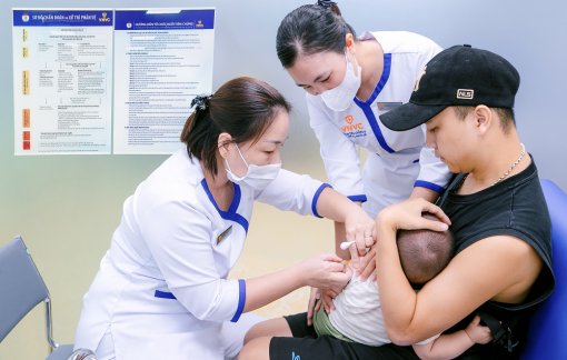 Vắc xin phế cầu 20 và não mô cầu thế hệ mới đã có thể tiêm từ 6 tuần tuổi