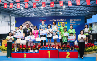 Giải Pickleball Báo Phụ nữ TPHCM thành công nhờ những giọt mồ hôi, nụ cười và nước mắt