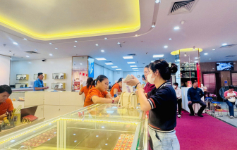 Giá bạc tăng trở lại