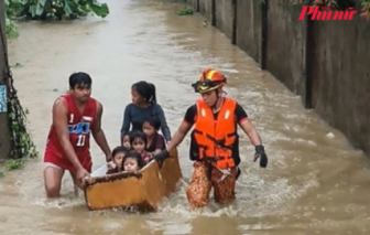 Philippines gồng mình ứng phó với bão Phượng Hoàng sau khi bão Kalmaegi vừa khiến 204 người thiệt mạng