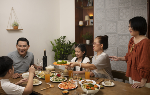 Giành quyền làm đám giỗ, anh em trong nhà trở mặt