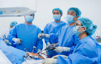 Vinmec trình diễn kỹ thuật ghép gan sống phức tạp tại Hội nghị Ghép tạng Việt Nam 2025