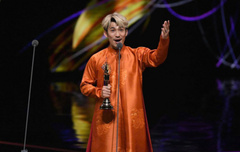 Diễn viên Liên Bỉnh Phát: ‘Tôi đoạt giải, mẹ nói mấy cô chú ở dưới quê khen con lắm!'