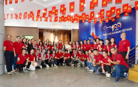 Đoàn đại biểu TPHCM thăm Bảo tàng Báo chí Việt Nam