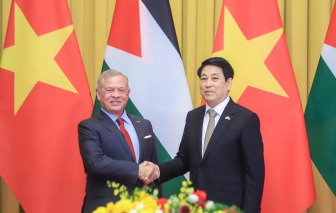 Chủ tịch nước Lương Cường hội đàm với Quốc vương Jordan