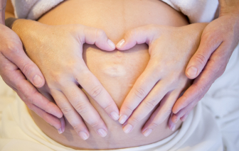 Chồng không vui khi sắp làm cha