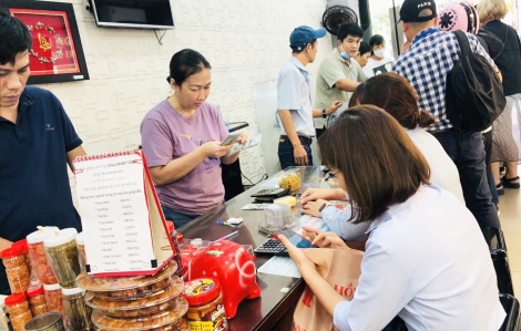 Giá USD ở “chợ đen” tăng bất thường, cần sớm chấn chỉnh