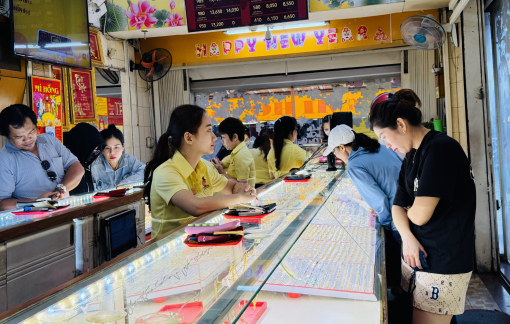 Giá vàng SJC tăng mạnh, vượt 153 triệu đồng/lượng