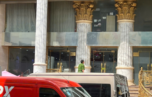 Nhiều cảnh sát có mặt tại thẩm mỹ viện Mailisa ở TPHCM