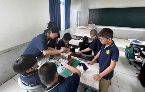 Hà Nội hỗ trợ 155.000-217.000 đồng/tháng học phí cho học sinh ngoài công lập