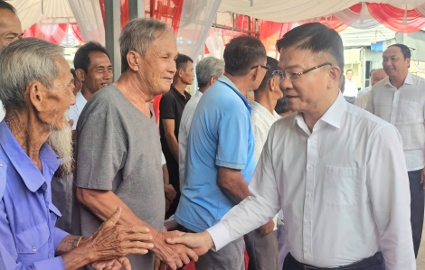 Phó Thủ tướng Lê Thành Long dự ngày hội đại đoàn kết tại An Giang