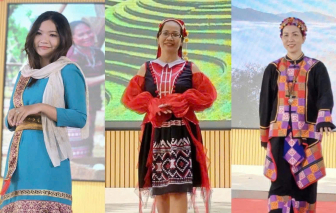 Rộn ràng ngày hội sắc màu tại phường Hòa Bình