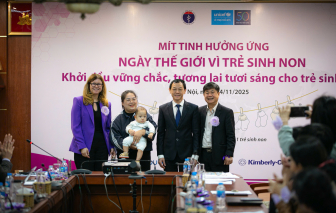Việt Nam hưởng ứng ngày Thế giới vì trẻ sinh non