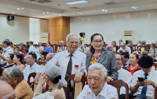 Buổi gặp mặt ấm áp của các cựu nhà giáo TPHCM