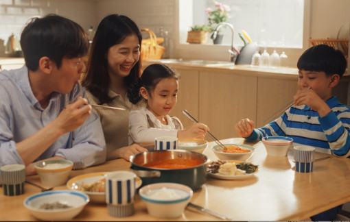 Vợ cấm bố con tôi ăn hàng