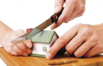 Có nên đem nhau ra tòa để mất tình anh em?