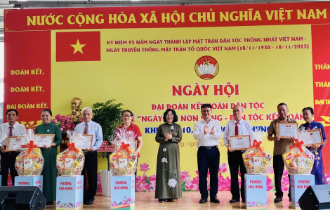 Phường Hòa Hưng biểu dương gương người tốt việc tốt, xây dựng hẻm xanh, hẻm văn minh nghĩa tình