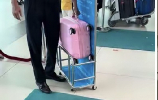 Vì sao vali size 20 bị từ chối làm hành lý xách tay lên máy bay?
