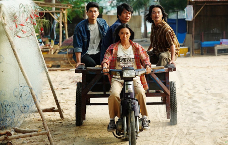 Phim 'Truy tìm long diên hương' có gì mà gây sốt phòng vé Việt?