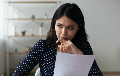 Con dâu giãy nảy khi nhà chồng đòi nợ