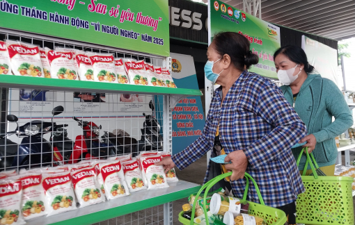 Phường Tân Tạo mở siêu thị “0 đồng”