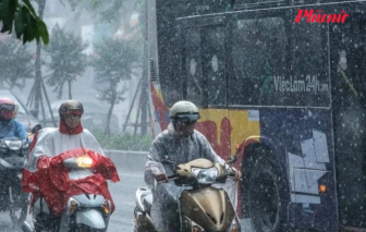 Thời tiết ngày 19/11: Nam Bộ mưa rào và dông rải rác, Bắc Bộ rét đậm