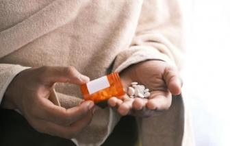 WHO cảnh báo tình trạng kháng thuốc kháng sinh đang đảo ngược tiến bộ y học gần 1 thế kỷ