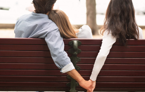 Chồng cũ vẫn quen dựa dẫm vào tôi