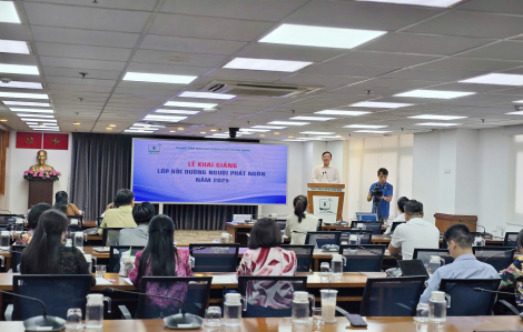 TPHCM mở lớp bồi dưỡng Công tác phát ngôn và cung cấp thông tin cho báo chí năm 2025