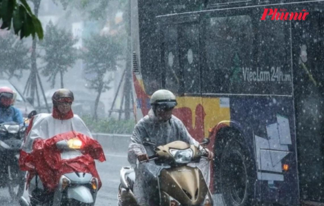 Thời tiết ngày 19/11: Nam Bộ mưa rào và dông rải rác, Bắc Bộ rét đậm