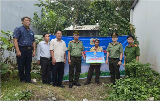 Mừng tết quân dân, Công an tỉnh An Giang xây dựng “Ngôi nhà 19/8”
