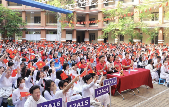 Chúng tôi đã chọn kiên trì thắp lửa