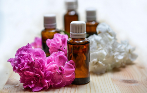 8 'phụ gia' có thể thêm vào nước lau sàn để sàn thơm lâu hơn