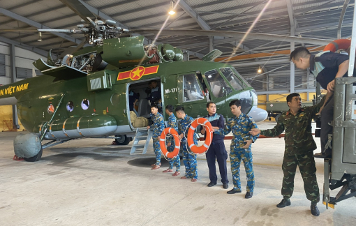 Đà Nẵng không vận tiếp tế hàng trăm phao cứu sinh hỗ trợ Gia Lai và Đắk Lắk