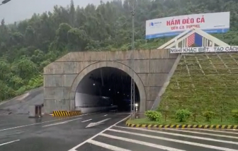 Đèo Cổ Mã và đèo Cả đã thông xe, Quốc lộ 1A được giải tỏa ùn tắc sau hơn 1 ngày bị chia cắt