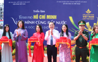 Khai mạc Triển lãm ảnh: "TPHCM vươn mình cùng đất nước qua góc nhìn điện ảnh"