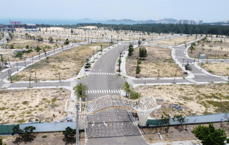 Người dân Nhơn Hội New City than bị ‘ngâm’ giấy chủ quyền