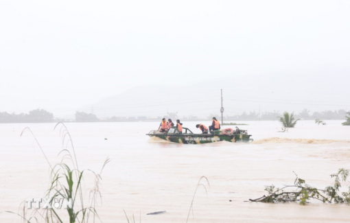 Thời tiết ngày 21/11: Lũ trên các sông từ Huế đến Khánh Hòa đang xuống