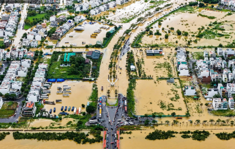 Ánh sáng trong cơn lũ dữ