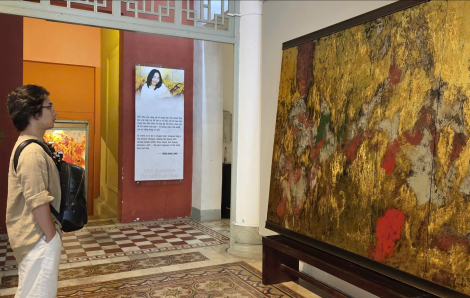 Sơn mài hội ngộ màu nước trong cùng không gian triển lãm